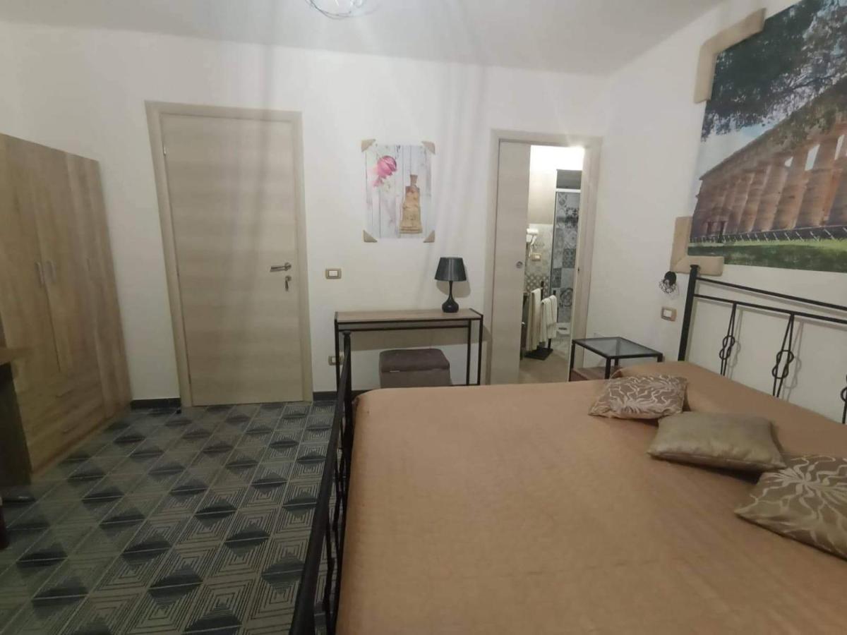 B&B Antica Hera Foce del Sele Bagian luar foto